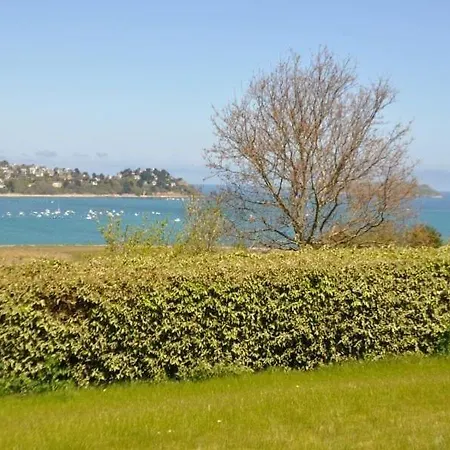 Maison Vue Sur Avec Jardin Clos A Perros-guirec - Ref 842